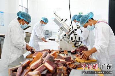 古村里的新車(chē)間 拼多多助力&ldquo;舌尖上的諾鄧火腿&rdquo;產(chǎn)業(yè)振興